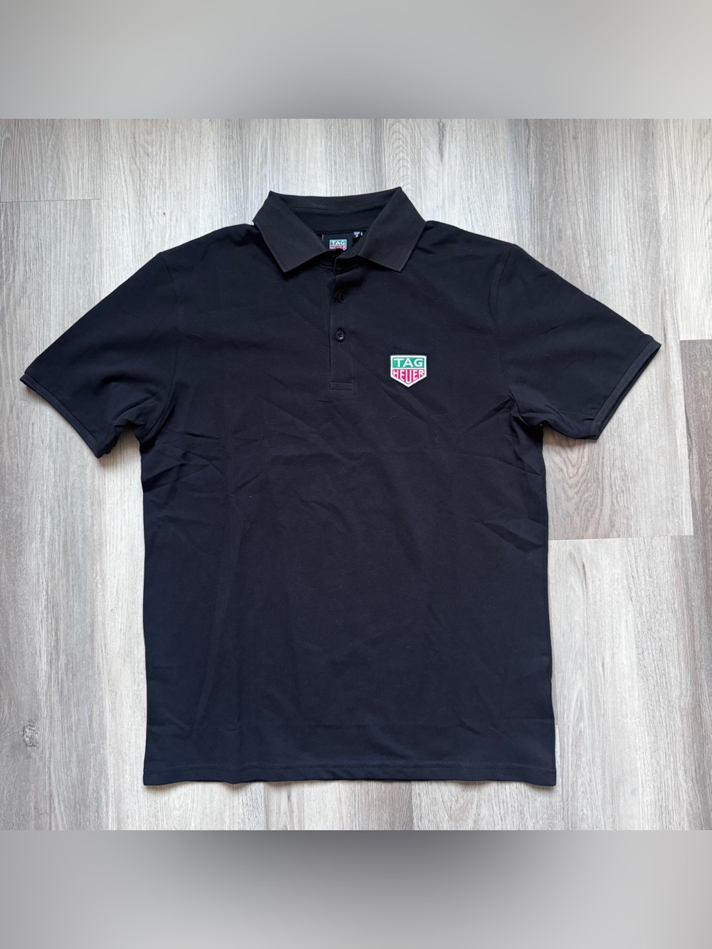 TAG Heuer Polo Shirt Mens Size Medium Black & Red Logo Short Sleeve Formula One